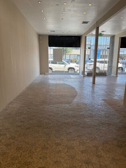 More Photos Of 8262 Melrose Ave, Los Angeles Storefront Retail Residential For Sale