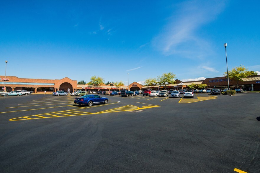 More Photos Of 15-85 Division Ave, Eugene General Retail For Lease