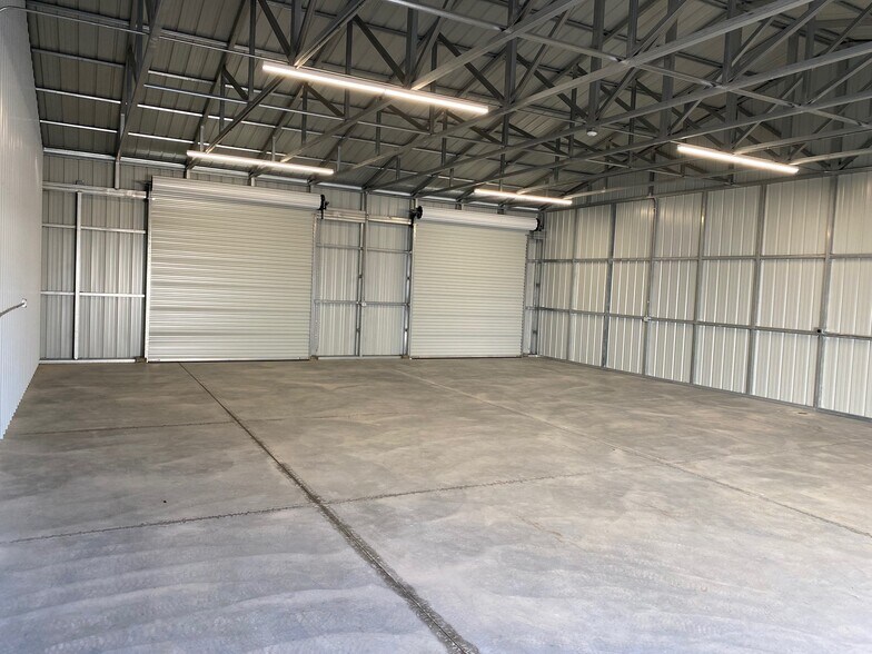 More Photos Of 2720 Kirby Cir NE, Palm Bay Light Distribution For Sale