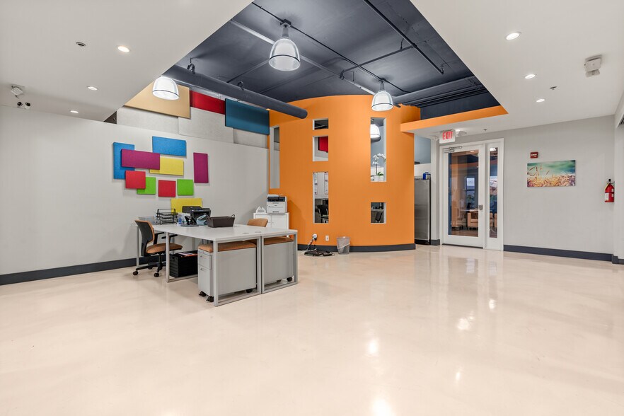 More Photos Of 1430 S Dixie Hwy, Coral Gables Office For Sale