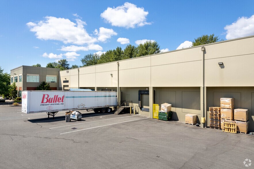 Primary Photo Of 720 SW 34th St, Renton Warehouse For Lease