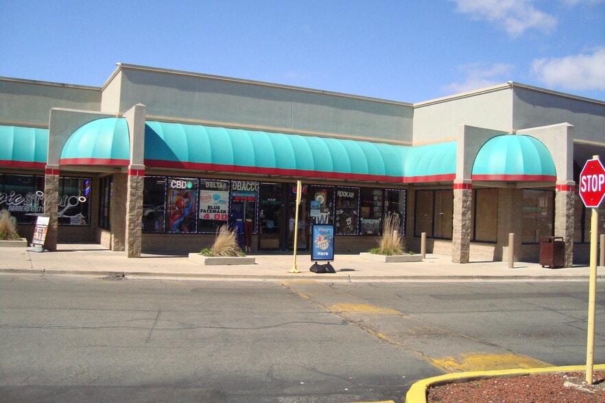 More Photos Of 4600-4648 W Diversey Ave, Chicago Unknown For Lease