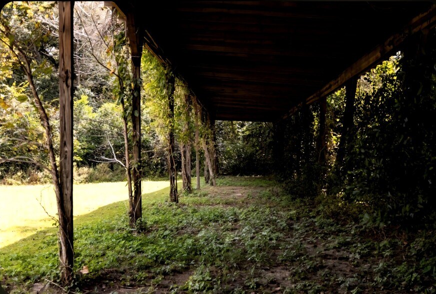 More Photos Of 305 S Orange Ave, Eufaula Industrial For Sale