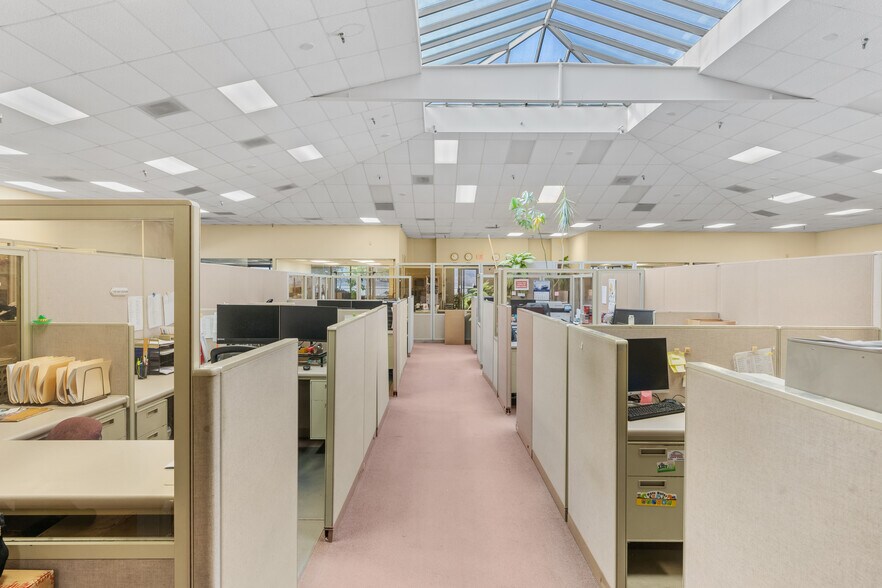 More Photos Of 3510 Black Rd, Santa Maria Warehouse For Sale