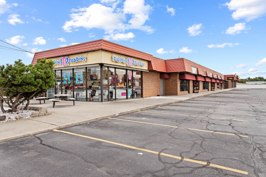 Primary Photo Of 12510 E Sprague Ave, Spokane Valley General Retail For Lease