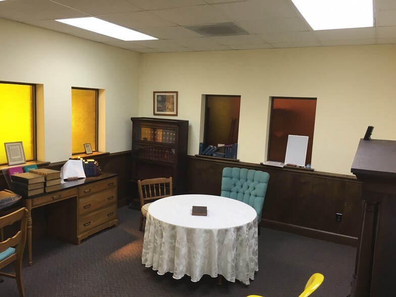 More Photos Of 1701 Windsor Rd, Kinston Religious Facility For Sale