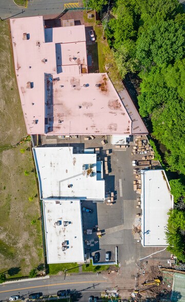 More Photos Of 180 Kingsland Rd, Clifton Warehouse For Lease