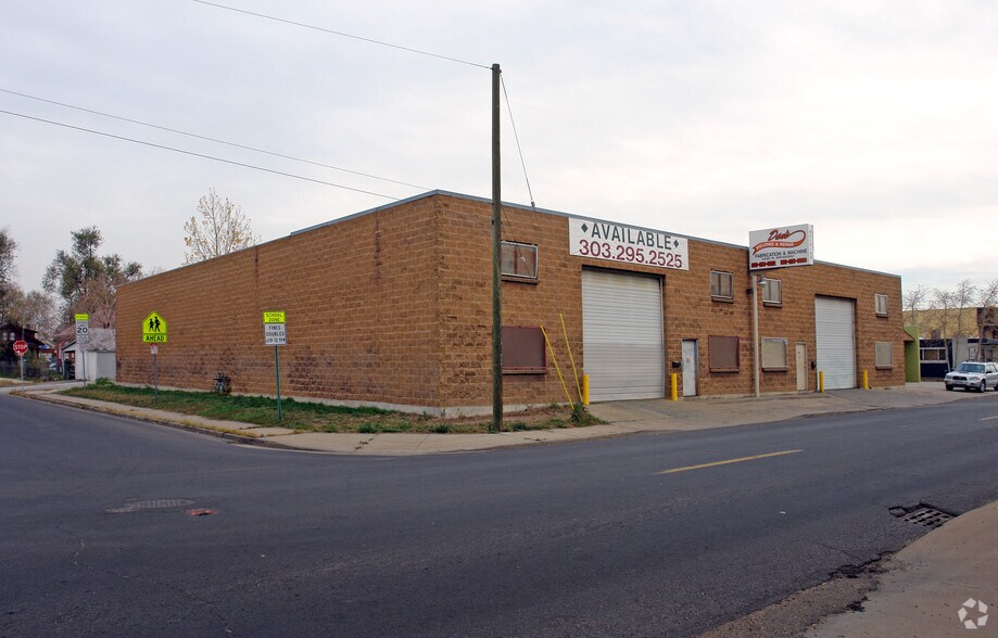 Primary Photo Of 4396-4398 Broadway St, Denver Manufacturing For Lease