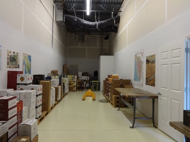 More Photos Of 9800 Harbour Pl, Mukilteo Light Manufacturing For Lease