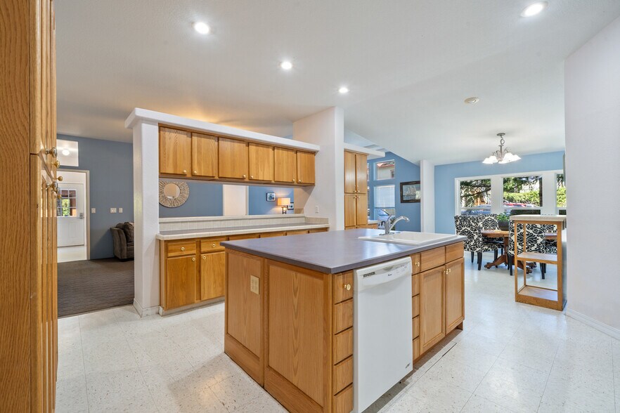 More Photos Of 10425 Neahkahnie Creek Rd, Nehalem Apartments For Sale