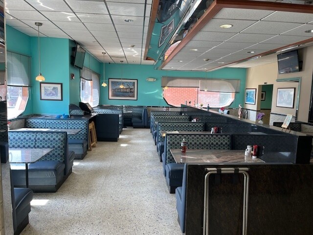 More Photos Of 51 Industrial Hwy, Essington Restaurant For Lease