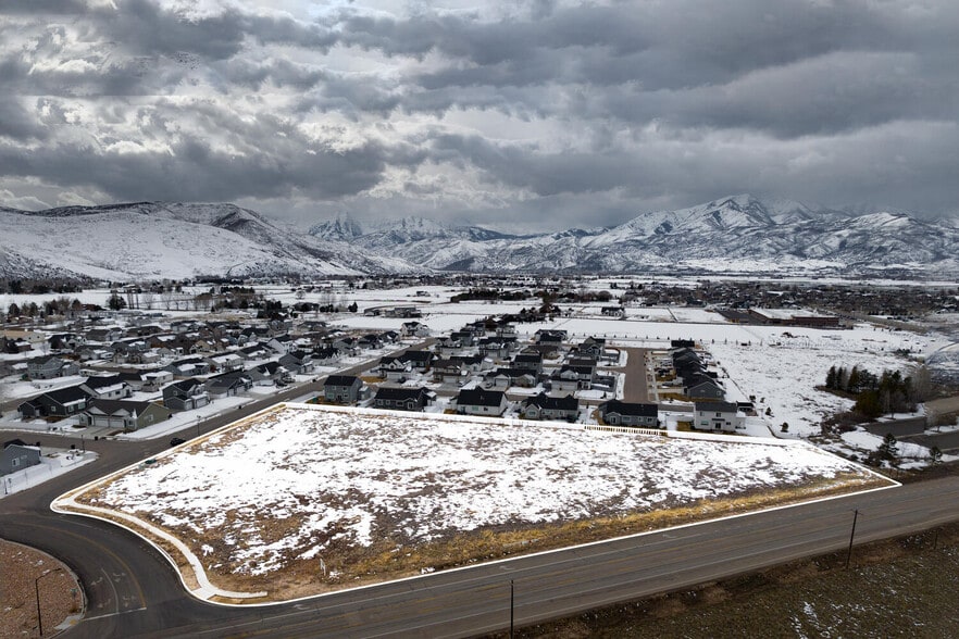 More Photos Of 922 E 40 Hwy, Heber Land For Sale