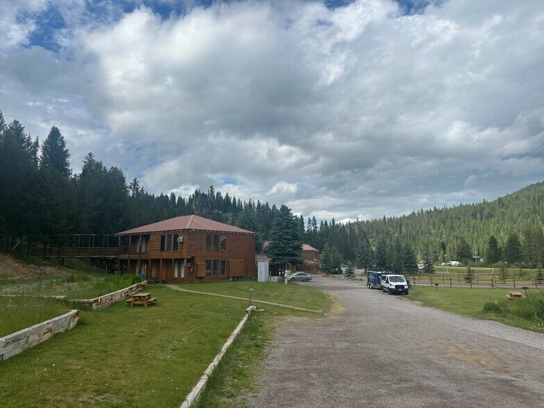 More Photos Of 38600 Highway 12 W, Lolo Hotel For Sale
