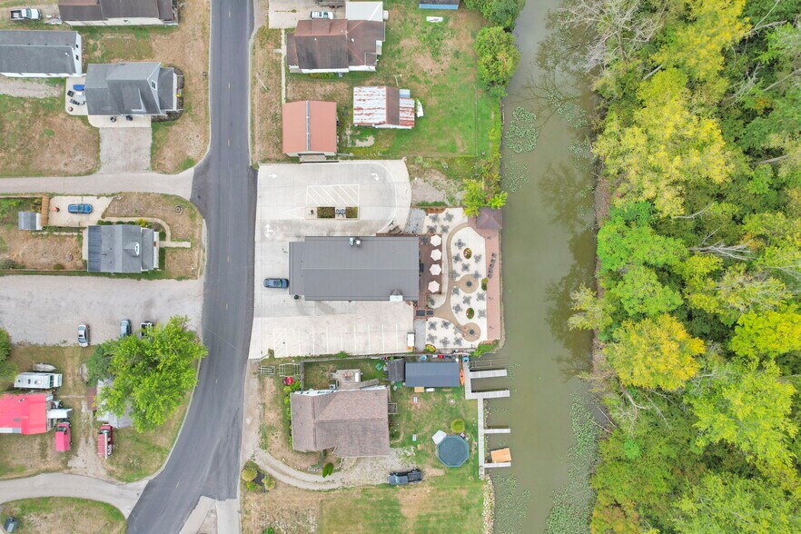 More Photos Of 14675 Zion Rd, Thornville Restaurant For Sale