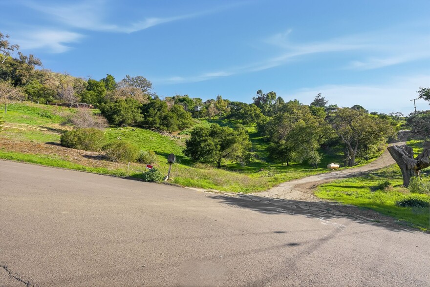 More Photos Of 720 Lariat ln, San Jose Land For Sale