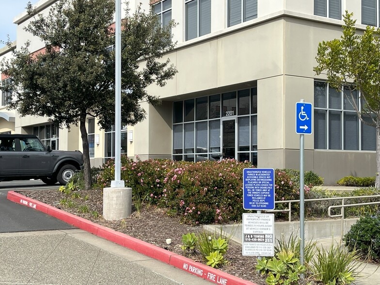 More Photos Of 2201-2213 N Loop Rd, Alameda Research And Development For Sale