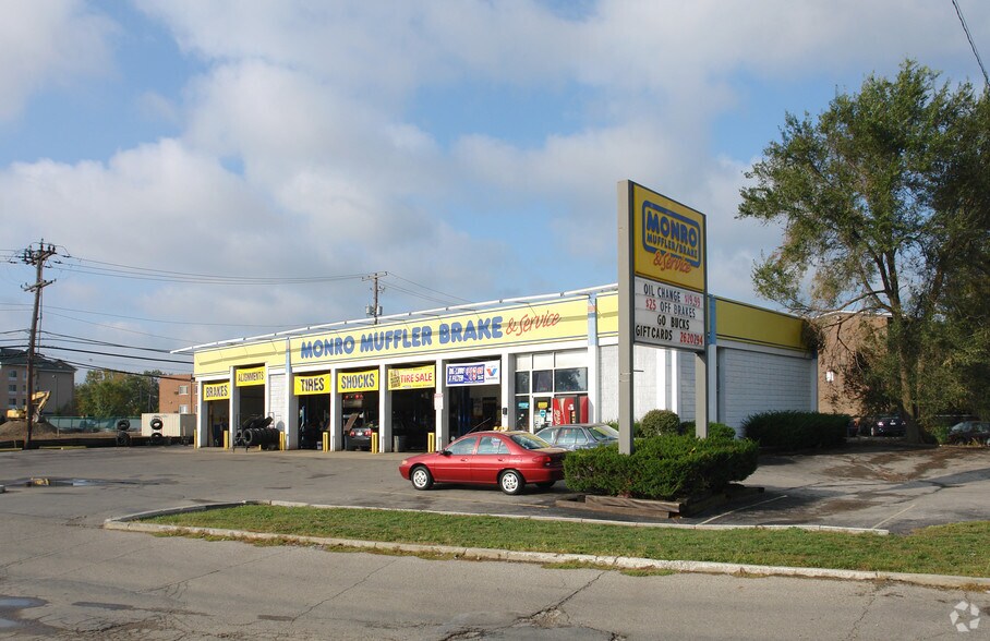 More Photos Of 3085 Olentangy River Rd, Columbus Auto Repair For Sale