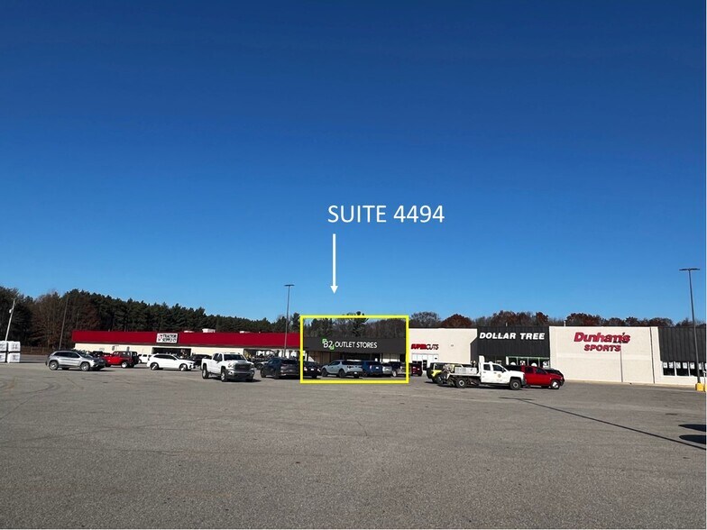 Primary Photo Of 4494 W US 10 Hwy, Ludington Storefront For Lease