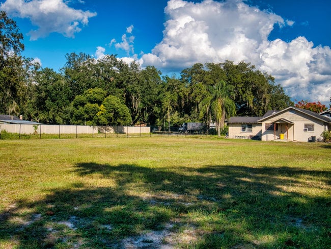 More Photos Of 208 E 28th St, Sanford Land For Sale