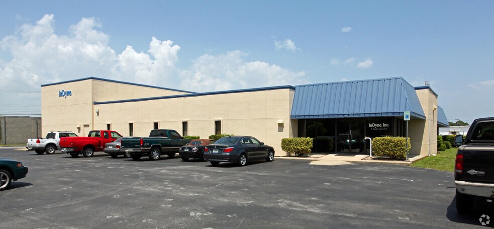 Primary Photo Of 11 Tupelo Ave SE, Fort Walton Beach Light Manufacturing For Sale