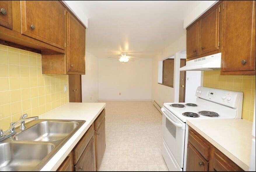 More Photos Of , North Tonawanda Multifamily For Sale
