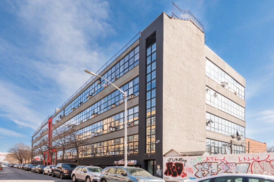 Primary Photo Of 248 McKibbin St, Brooklyn Apartments For Lease