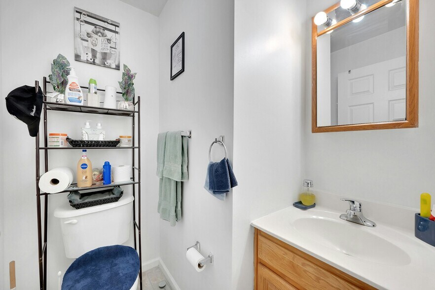 More Photos Of , Stamford Multifamily For Sale
