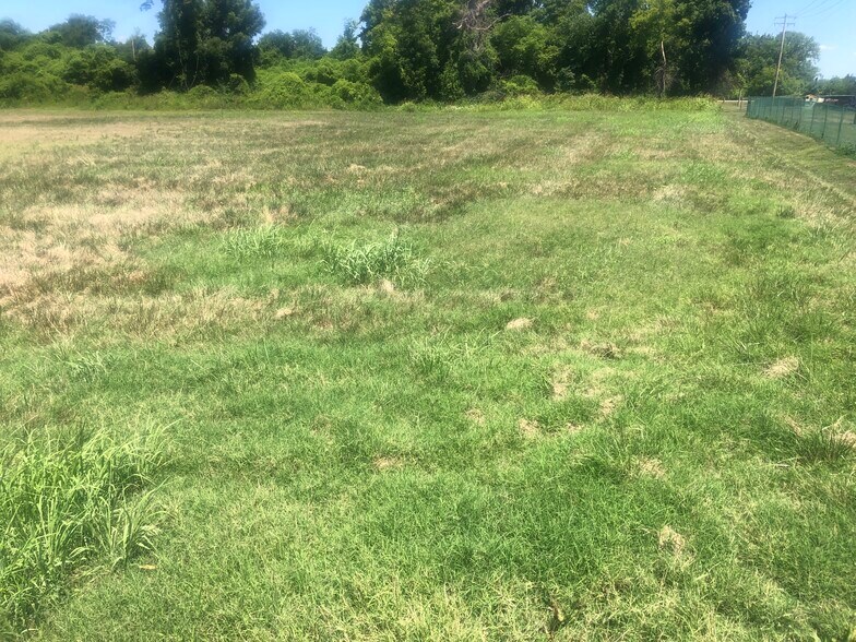 More Photos Of 18450 Olive Street Rd, Chesterfield Land For Sale