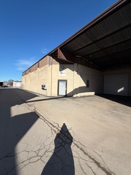 More Photos Of 1279 Mt Read Blvd, Rochester Warehouse For Lease