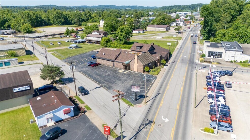 More Photos Of , Parkersburg General Retail For Sale
