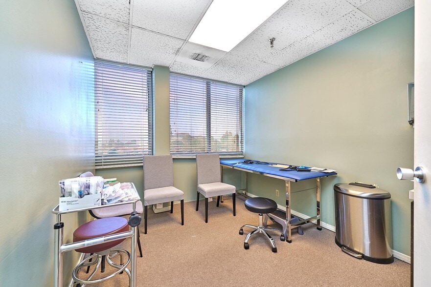 More Photos Of 4305 Torrance Blvd, Torrance Medical For Sale