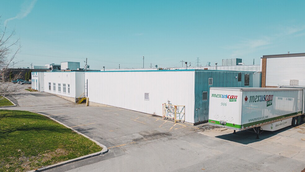More Photos Of 115 Rue de Lauzon, Boucherville Manufacturing For Lease