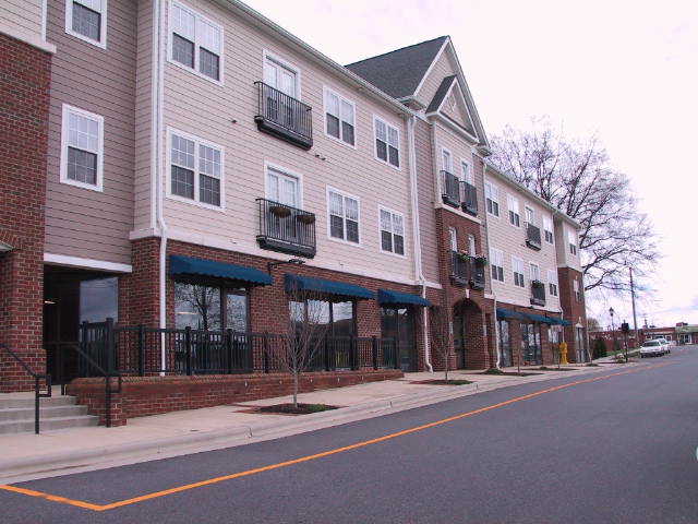More Photos Of 1410 4th Street Dr NW, Hickory Office For Sale