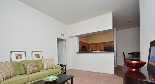 More Photos Of 1220 N King St, Hampton Apartments For Lease