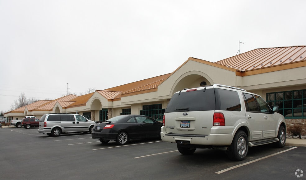 More Photos Of 10500 Chicago Dr, Zeeland Storefront Retail Office For Sale
