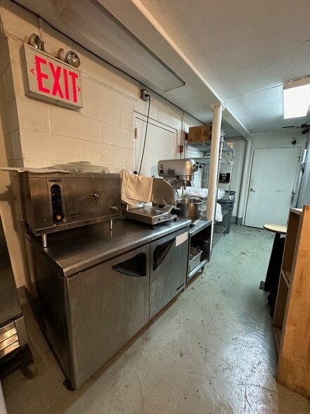 More Photos Of 241 Smith St, Brooklyn Storefront Retail Residential For Lease