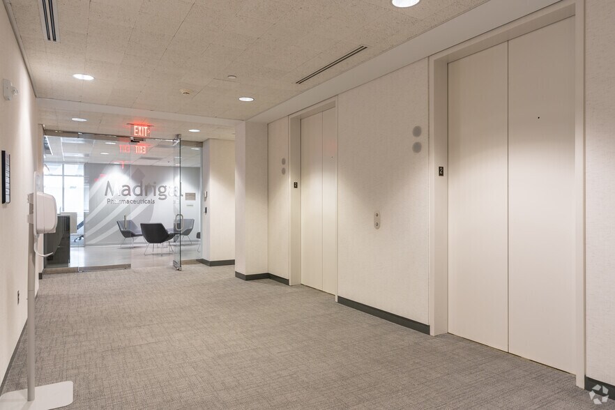 More Photos Of 200 Barr Harbor Dr, Conshohocken Office For Sale