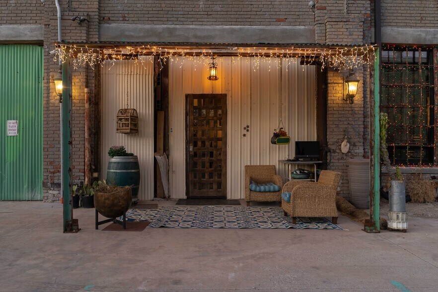 More Photos Of 3306 Charles Page Blvd, Tulsa Warehouse For Lease