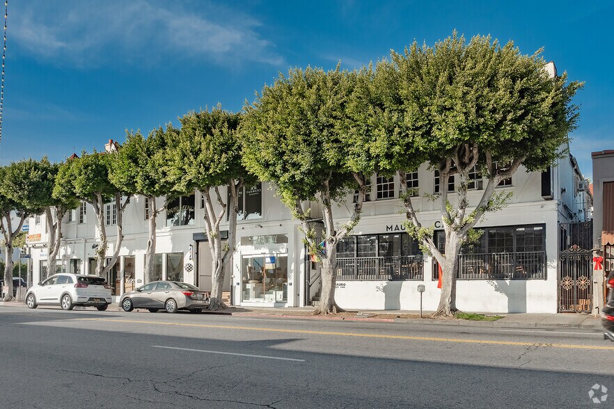 More Photos Of 7467-7475 Melrose Ave, Los Angeles Restaurant For Lease