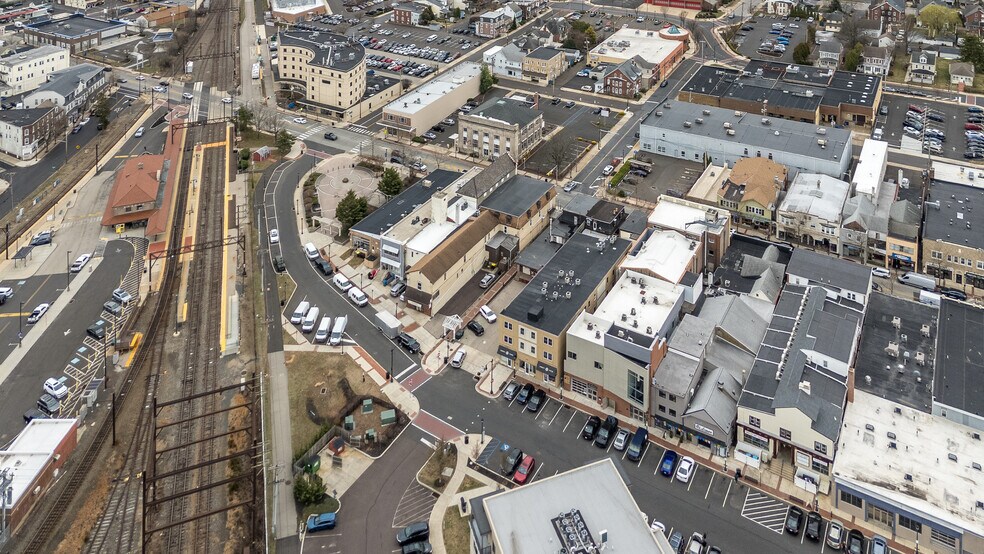 More Photos Of 314 Madison St, Lansdale Storefront Retail Residential For Lease