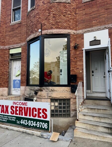 More Photos Of 1839 W North Ave, Baltimore Storefront Retail Office For Lease