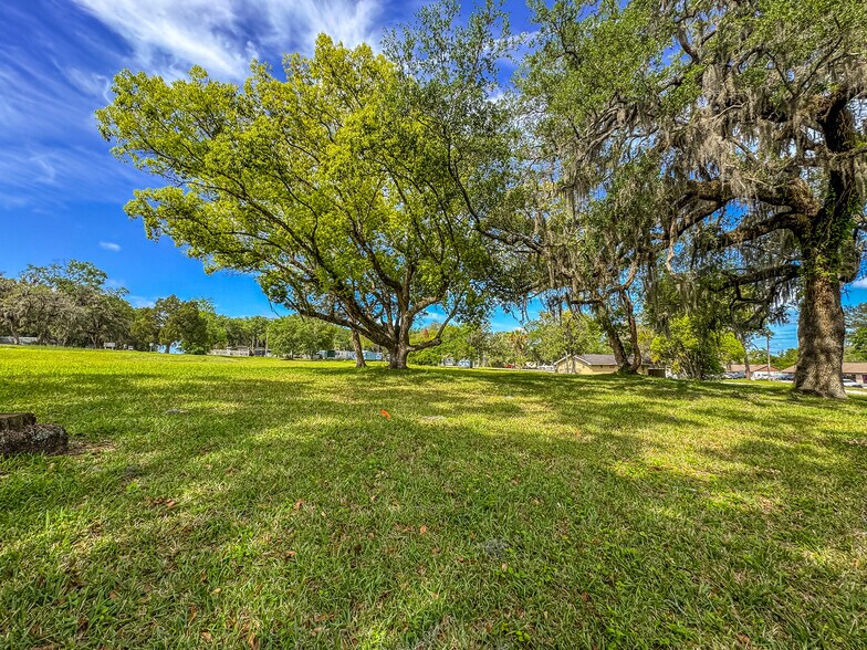 More Photos Of 615 Old Hospital Dr, Brooksville Land For Sale