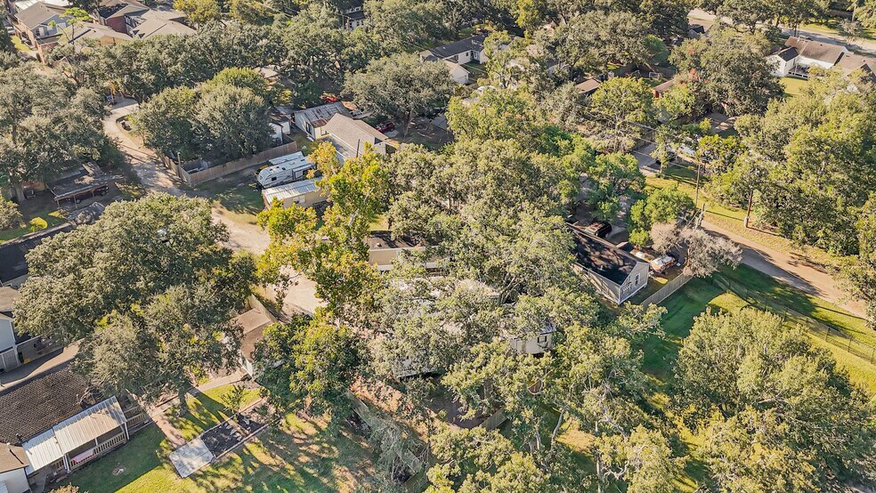 More Photos Of 404 W 3rd St, League City Manufactured Housing Mobile Home Park For Sale