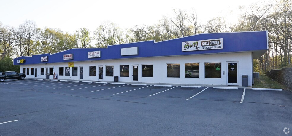 Primary Photo Of 304-314 N Salisbury Ave, Granite Quarry Storefront For Sale