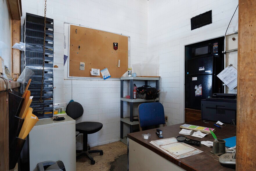 More Photos Of 300 E 2nd St, Casa Grande Freestanding For Sale