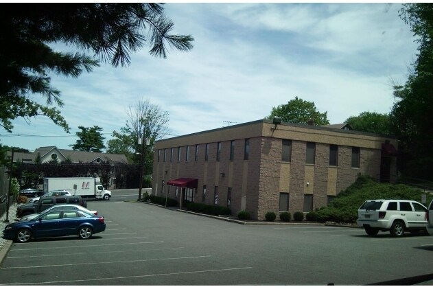 More Photos Of 526 Bloomfield Ave, Caldwell Medical For Lease