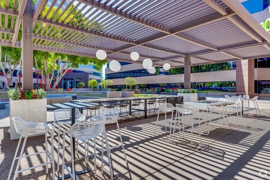 More Photos Of 2398 E Camelback Rd, Phoenix Unknown For Lease