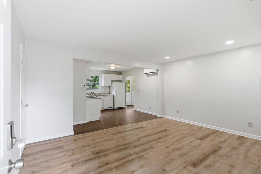 More Photos Of 567 San Geronimo Valley Dr, San Geronimo Apartments For Sale