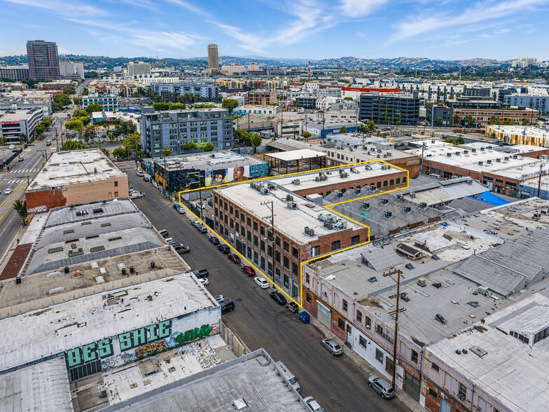 More Photos Of 440 Seaton St, Los Angeles Loft Creative Space For Lease