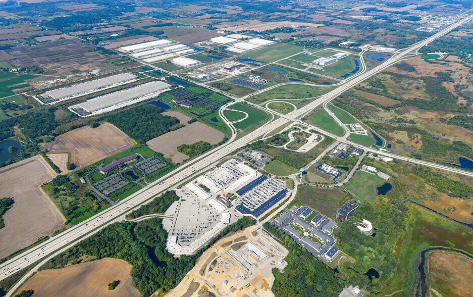 More Photos Of I-94 & Hwy 165, Pleasant Prairie Unknown For Lease